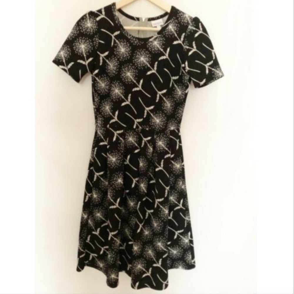 Lularoe Amelia Dress Black and White Dandelion